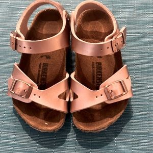 Birkenstock sandals Rio - rose gold toddler size 6/6.5